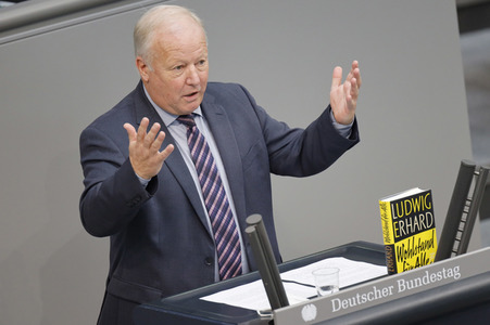 237. Sitzung des Deutschen Bundestages in Berlin