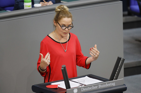 237. Sitzung des Deutschen Bundestages in Berlin