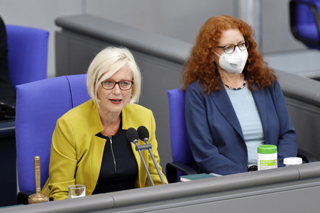 237. Sitzung des Deutschen Bundestages in Berlin