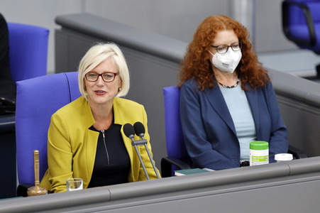 237. Sitzung des Deutschen Bundestages in Berlin