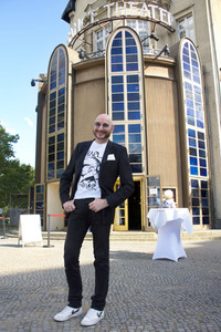 Theaterpremiere 'Amazing Family' in Berlin