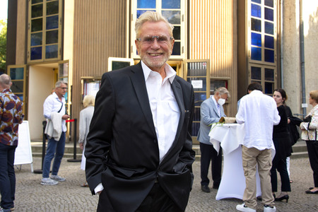 Theaterpremiere 'Amazing Family' in Berlin