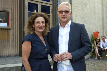 Theaterpremiere 'Amazing Family' in Berlin