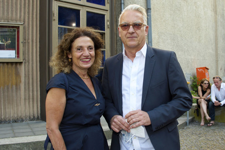 Theaterpremiere 'Amazing Family' in Berlin