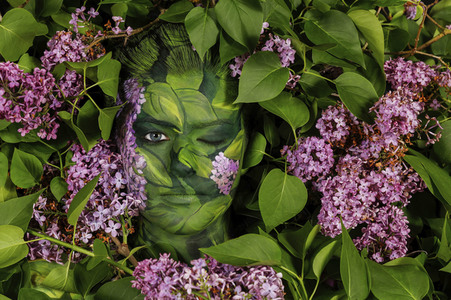 NATURE ART: Flieder / Lilac Bodypainting