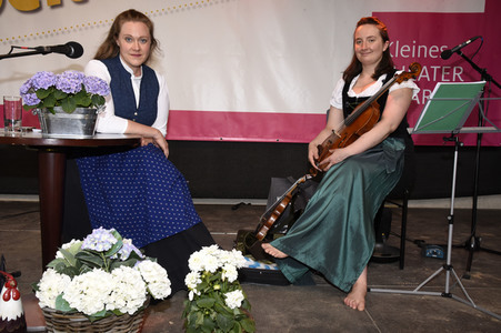 Caro Hetenyi und Marianne Lasota beim Sommer-Open-Air 2021 in Haar