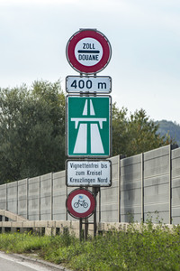 Symbolfoto Grenzverkehr in die Schweiz