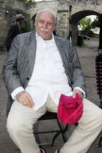 Theaterpremiere 'Brecht. Laotse. Flucht' in Halle