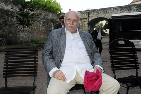 Theaterpremiere 'Brecht. Laotse. Flucht' in Halle