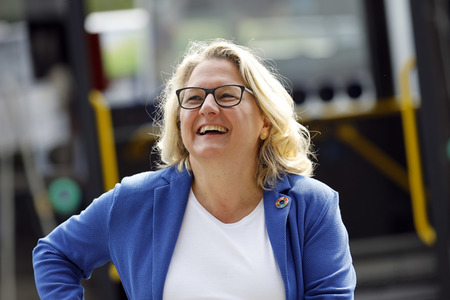 Inbetriebnahme der neuen Ladeinfrastruktur für Elektro-Busse