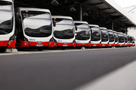 Inbetriebnahme der neuen Ladeinfrastruktur für Elektro-Busse