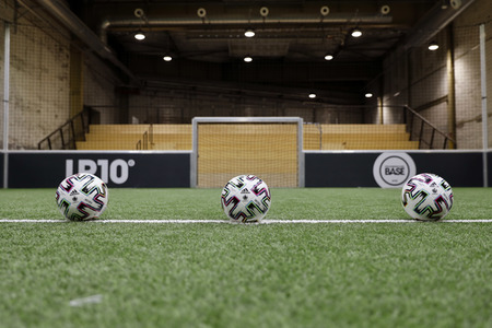 Scheckübergabe Lukas Podolski Stiftung in Köln