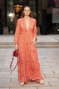 Anja Gockel Fashionshow S 22 auf der Frankfurt Fashion Week SS 2022