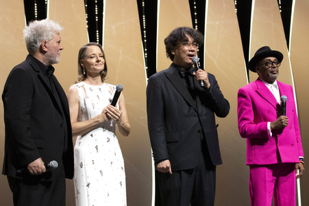 Opening Ceremony mit Verleihung der Goldenen Ehrenpalme, Cannes Film Festival 2021