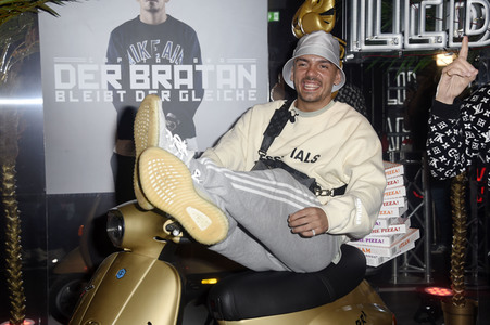 Enthüllung der Wachsfigur von Capital Bra im Madame Tussauds in Berlin