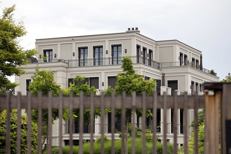 Symbolfoto Gated Community