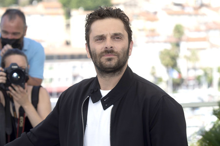 Photocall 'La fracture', Cannes Film Festival 2021