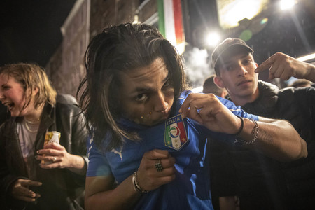 Italien-Fans feiern den EM-Sieg in London