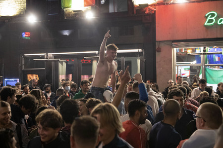 Italien-Fans feiern den EM-Sieg in London