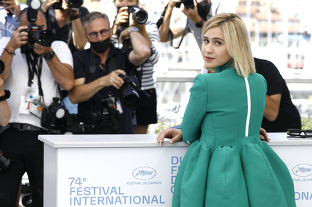 Photocall 'Women Do Cry', Cannes Film Festival 2021