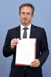 Pressekonferenz zur Verfassungsbeschwerde der FDP gegen Staatstrojaner in Berlin
