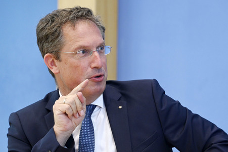 Pressekonferenz zur Verfassungsbeschwerde der FDP gegen Staatstrojaner in Berlin