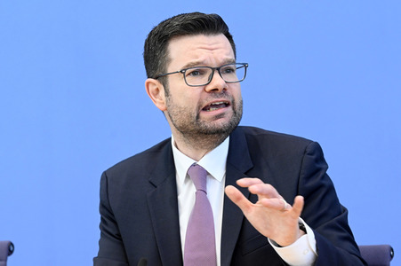 Pressekonferenz zur Verfassungsbeschwerde der FDP gegen Staatstrojaner in Berlin
