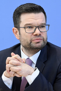 Pressekonferenz zur Verfassungsbeschwerde der FDP gegen Staatstrojaner in Berlin