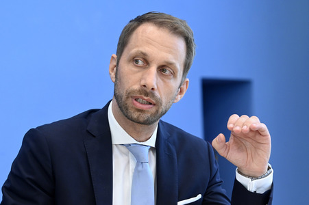 Pressekonferenz zur Verfassungsbeschwerde der FDP gegen Staatstrojaner in Berlin