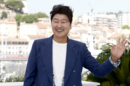 Photocall 'Emergency Declaration', Cannes Film Festival 2021