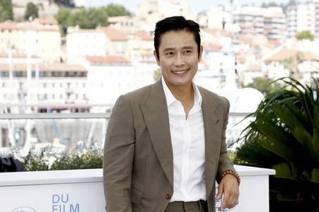 Photocall 'Emergency Declaration', Cannes Film Festival 2021