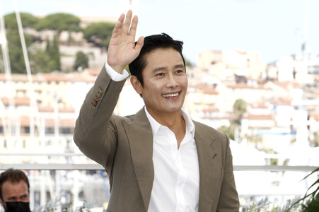 Photocall 'Emergency Declaration', Cannes Film Festival 2021