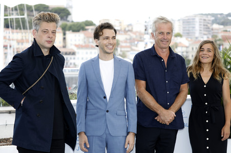 Photocall 'France', Cannes Film Festival 2021