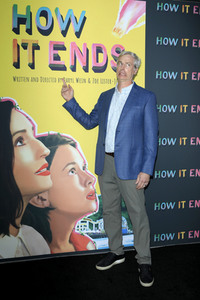 Filmpremiere 'How It Ends' in Los Angeles