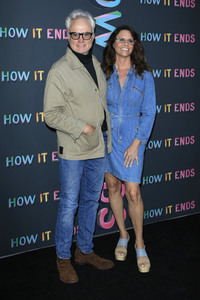 Filmpremiere 'How It Ends' in Los Angeles