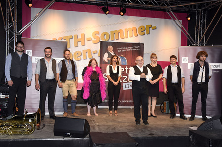 Volkssänger-Revue 'Brettl-Spitzen' in Haar