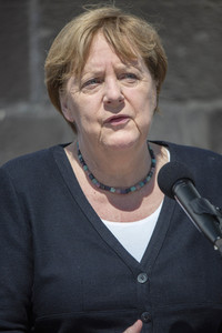 Pressestatement der Bundeskanzelrin nach ihrem Besuch im Hochwassergebiet in Adenau