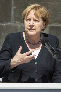 Pressestatement der Bundeskanzelrin nach ihrem Besuch im Hochwassergebiet in Adenau