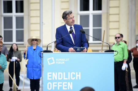 Festakt zur Eröffnung vom Humboldt Forum in Berlin
