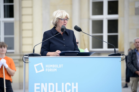 Festakt zur Eröffnung vom Humboldt Forum in Berlin