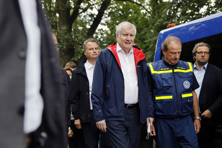Armin Laschet und Horst Seehofer besuchen die Steinbachtalsperre