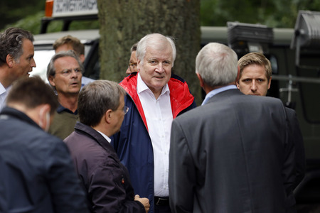 Armin Laschet und Horst Seehofer besuchen die Steinbachtalsperre