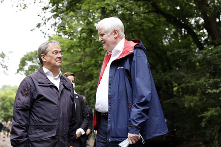 Armin Laschet und Horst Seehofer besuchen die Steinbachtalsperre