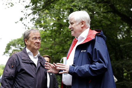 Armin Laschet und Horst Seehofer besuchen die Steinbachtalsperre