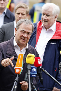 Armin Laschet und Horst Seehofer besuchen die Steinbachtalsperre