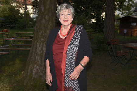 Lesung mit Marie-Luise Marjan in Haar