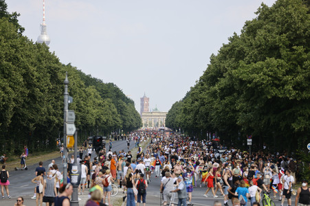 Christopher Street Day Parade 2021 in Berlin