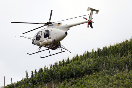 Symbolfoto Spritzhubschrauber
