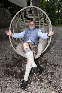 Präsentation der Angermaier Trachtentrends 2021 in München