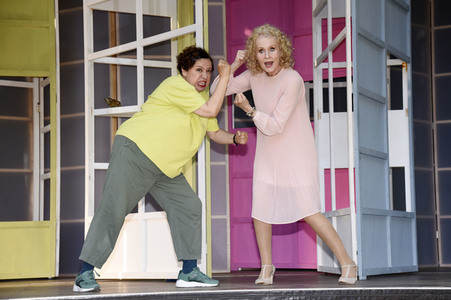 Theaterprobe 'Ungeheuer heiß' in München